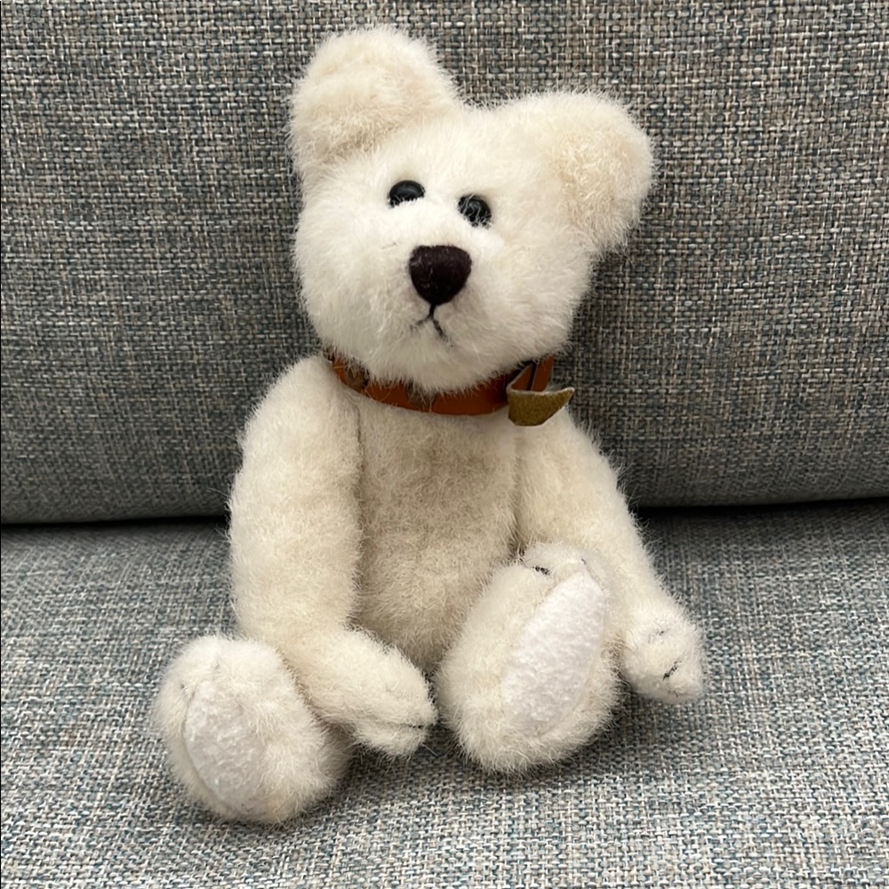 Boyds Bear small Cream Teddy Bear with Brown Collar